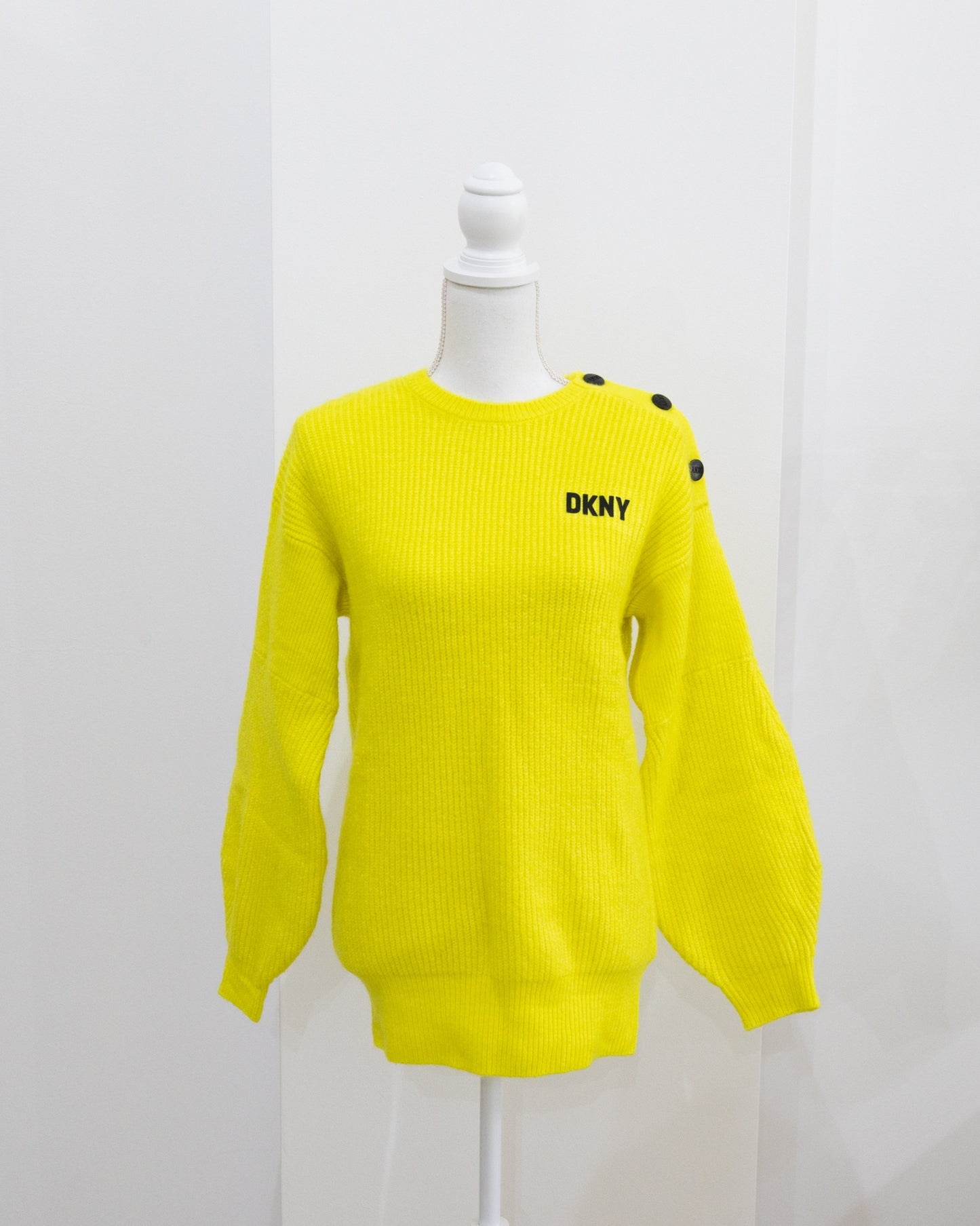 DKNY Sweater S/M