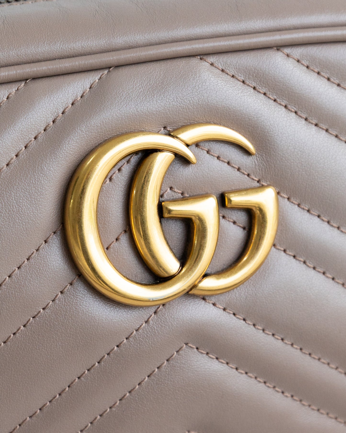 GUCCI Marmont Crossbody