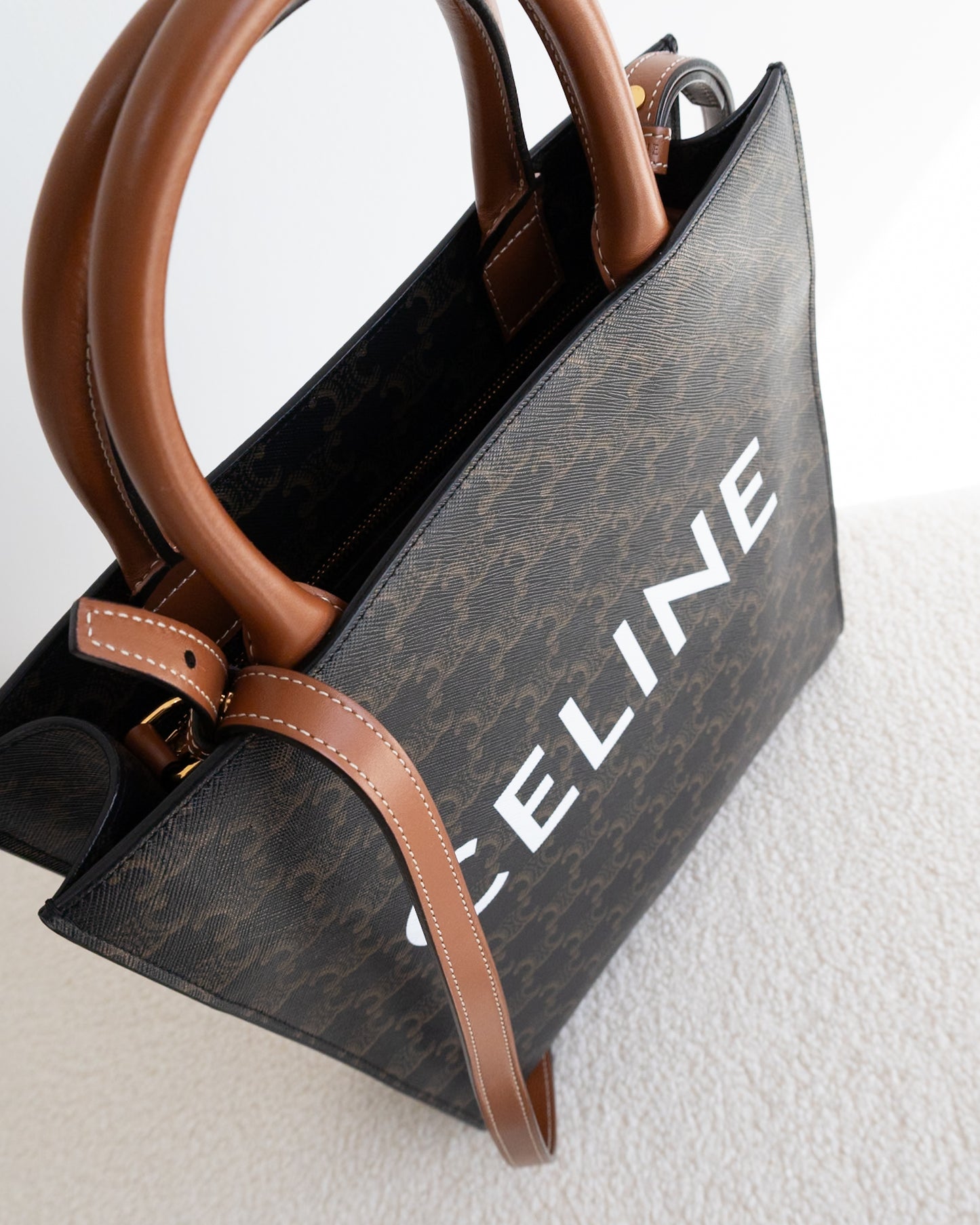 CELINE Vertical Cabas