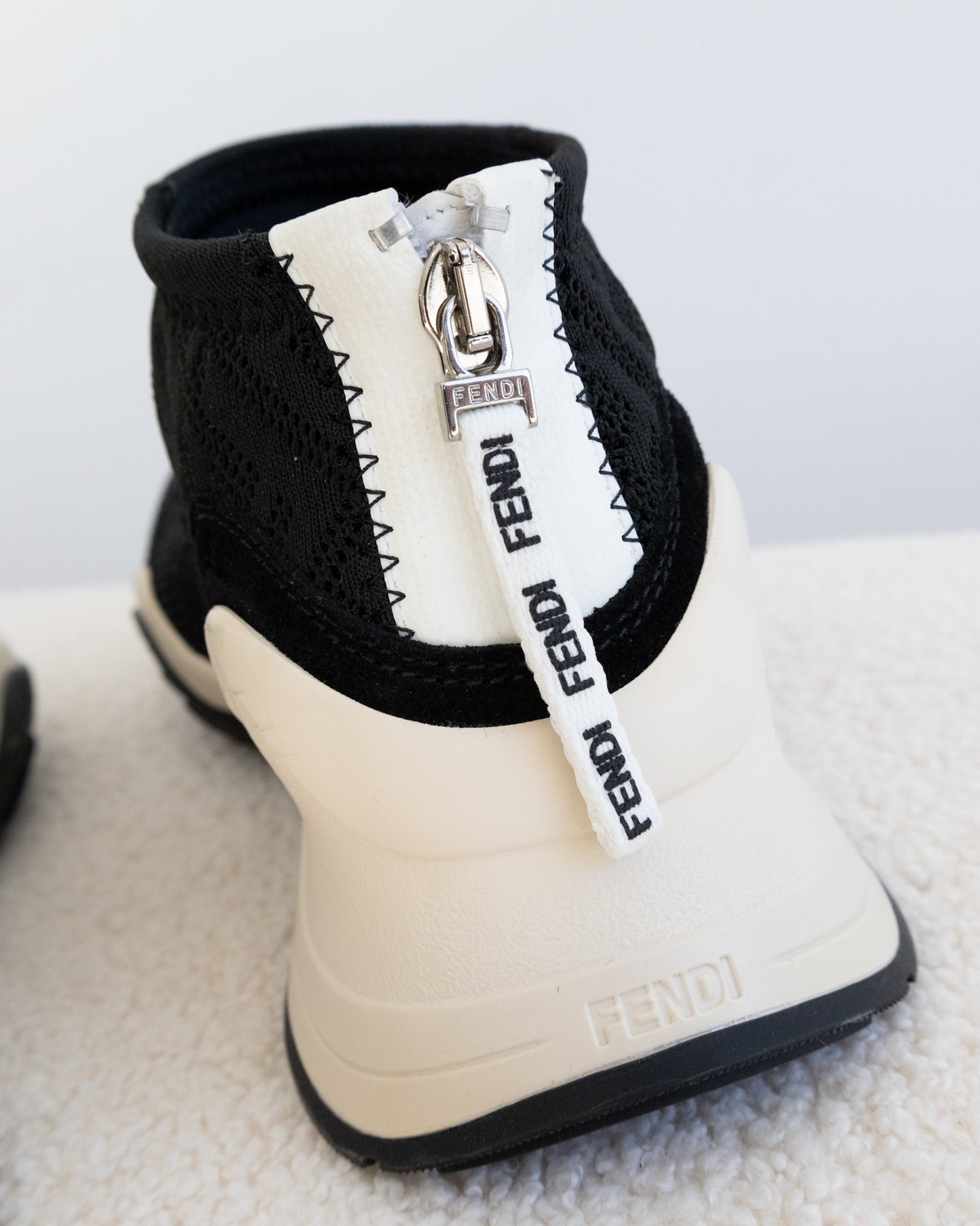 FENDI FFluid Sneakers 36