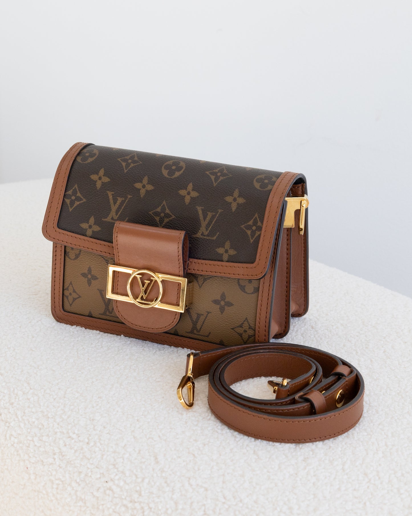 LOUIS VUITTON Mini Dauphine