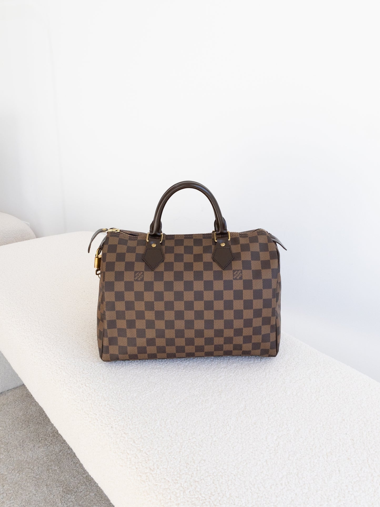 LOUIS VUITTON Speedy 30