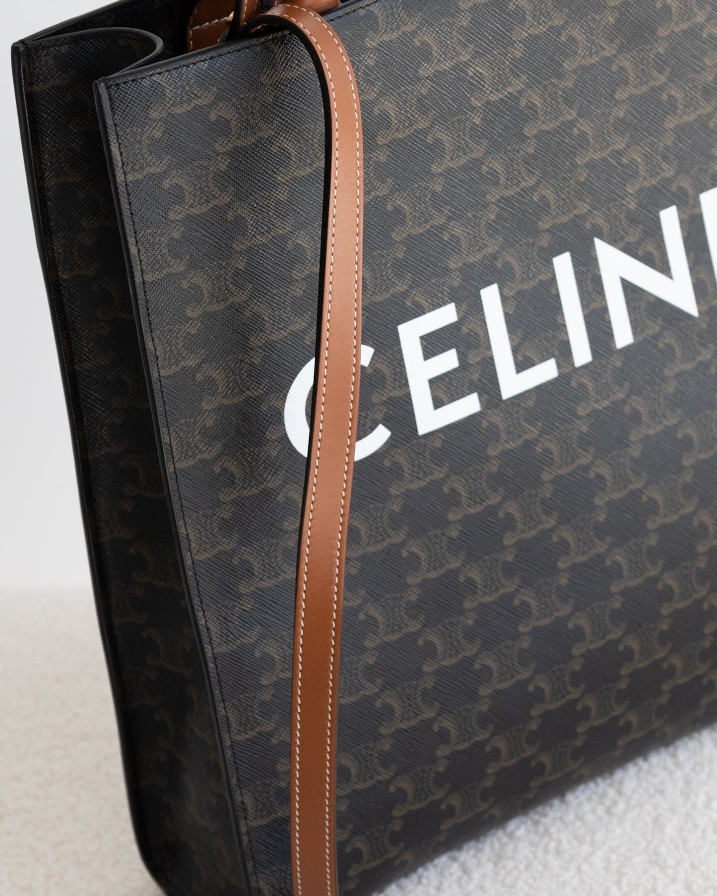 CELINE Vertical Cabas