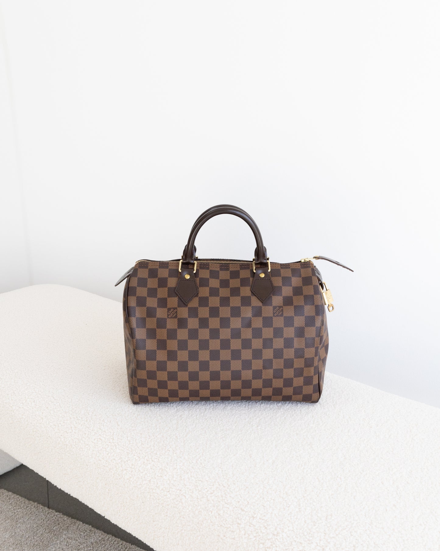 LOUIS VUITTON Speedy 30