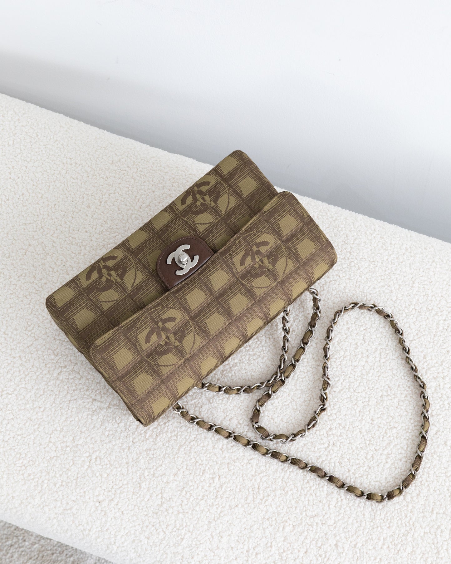 CHANEL Classic Flap