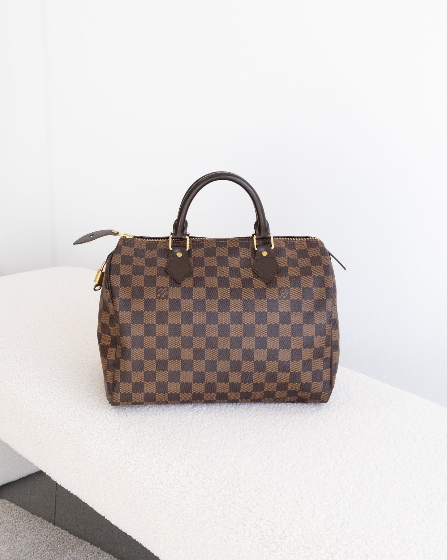 LOUIS VUITTON Speedy 30