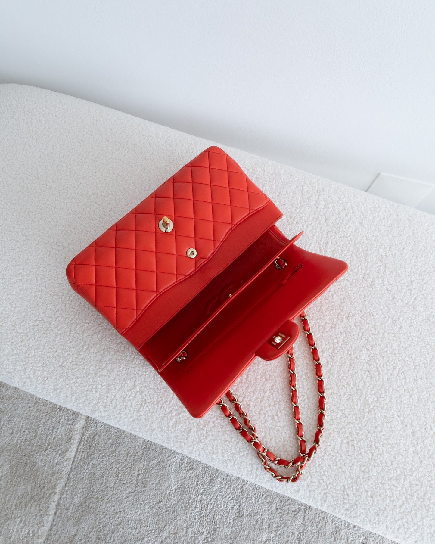 CHANEL Classic Flap