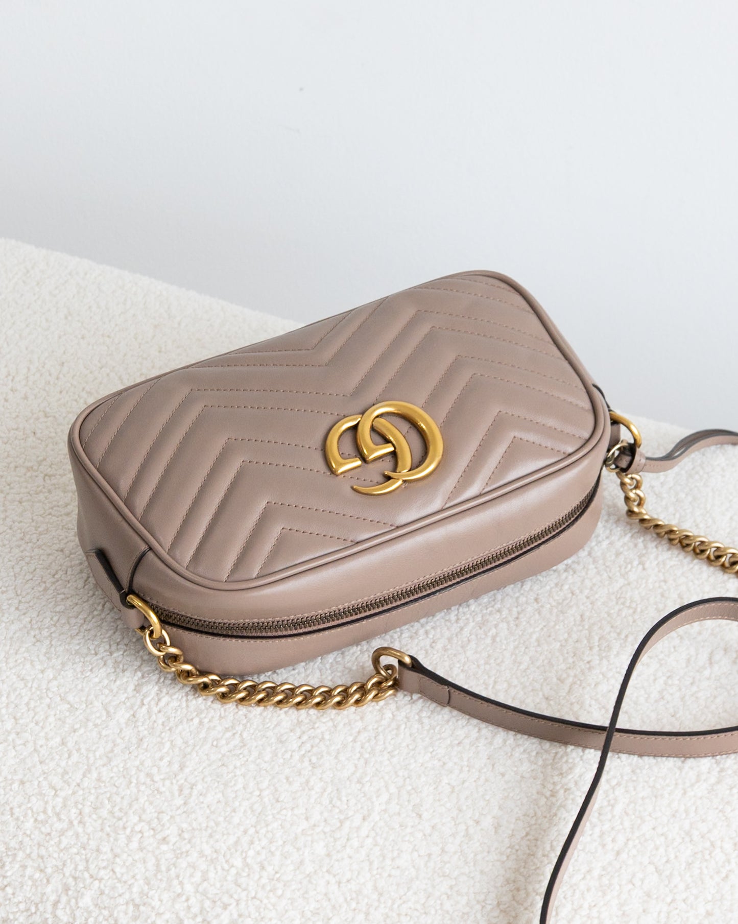 GUCCI Marmont Crossbody