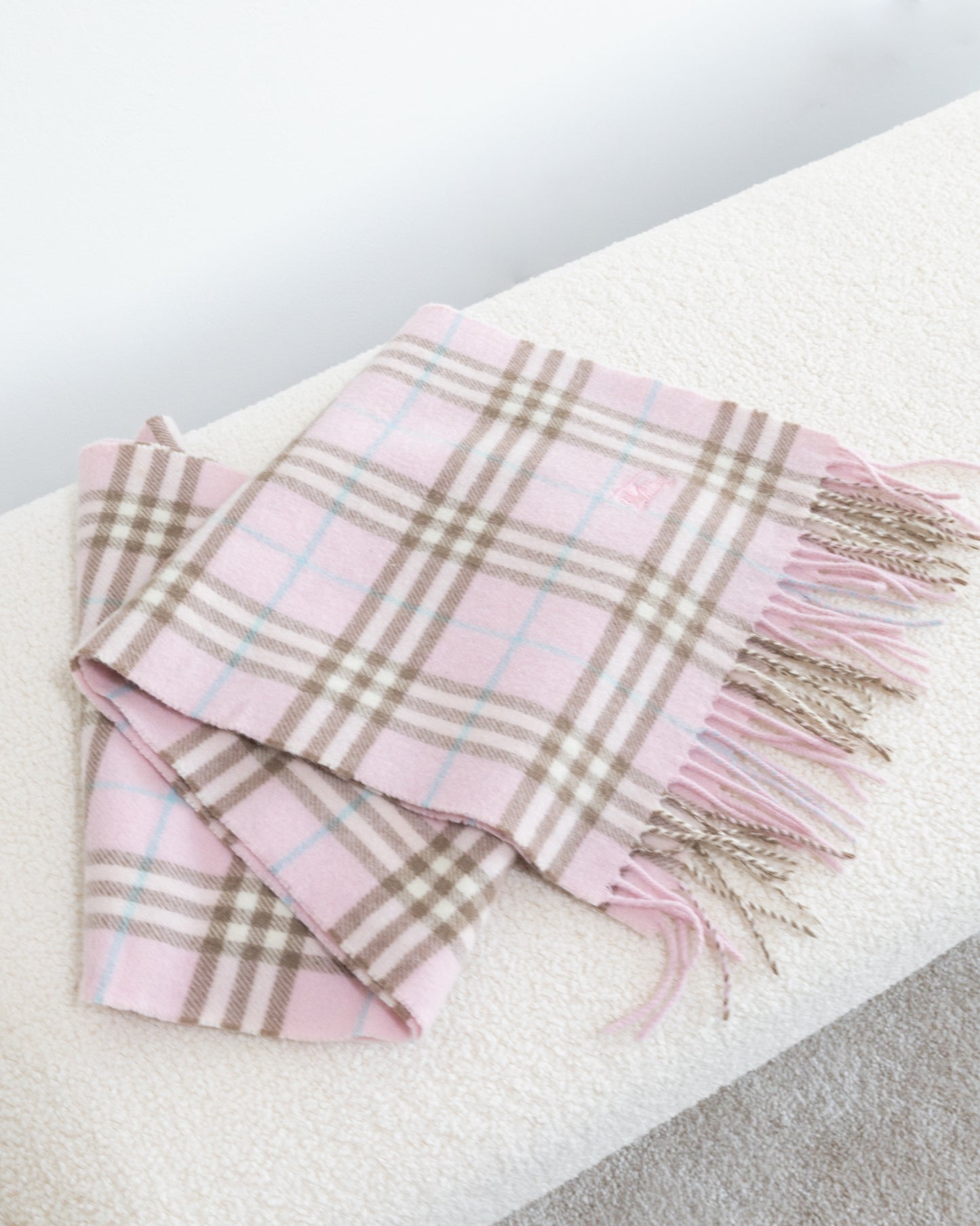 BURBERRY Scarf