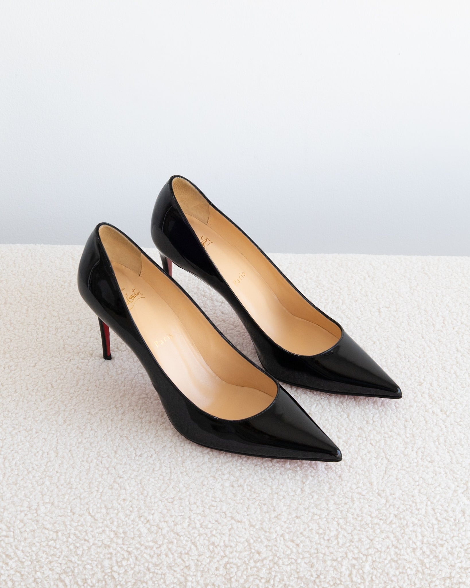 CHRISTIAN LOUBOUTIN Kate 39,5 - THE VOG CLOSET