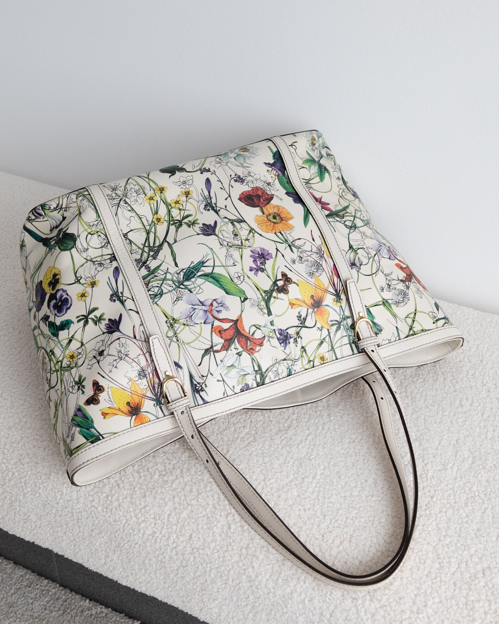 GUCCI Flora Nice - THE VOG CLOSET