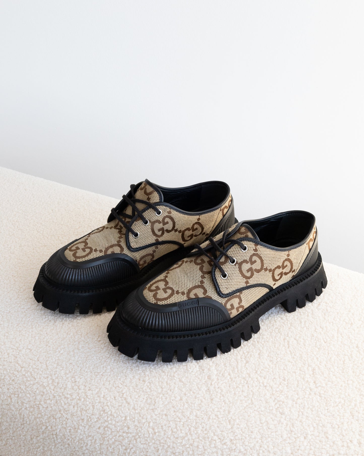 GUCCI Maxi Sneakers 42,5 - THE VOG CLOSET