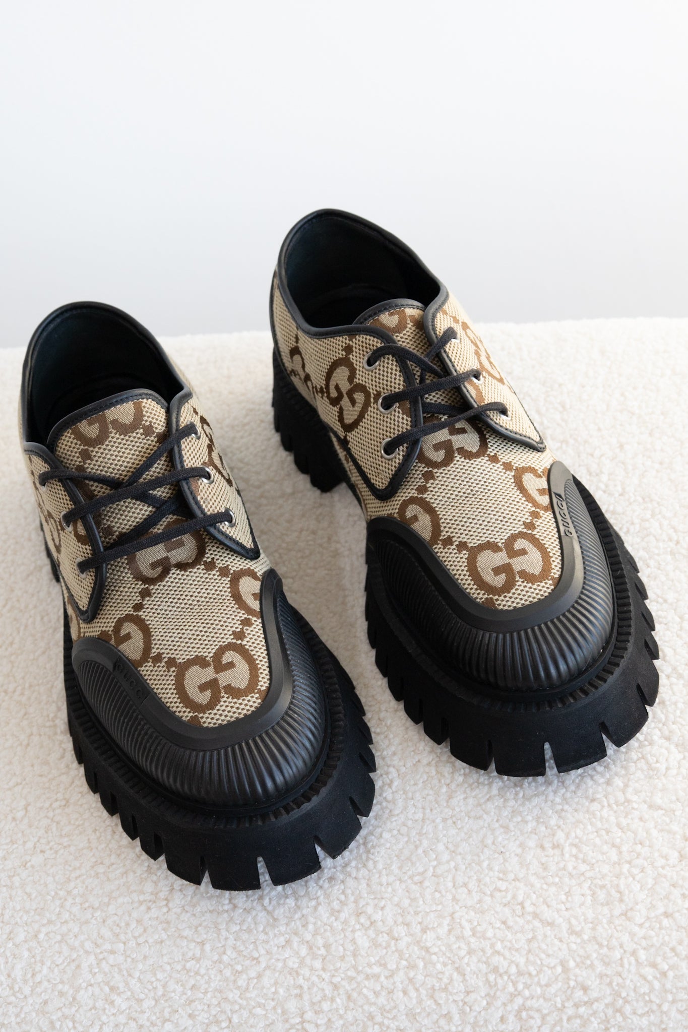 GUCCI Maxi Sneakers 42,5 - THE VOG CLOSET