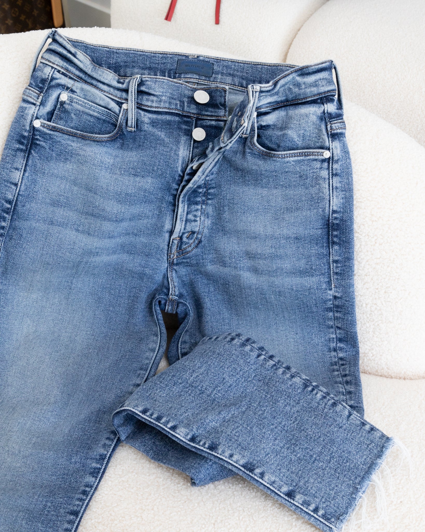 MOTHER Jeans 34 - THE VOG CLOSET