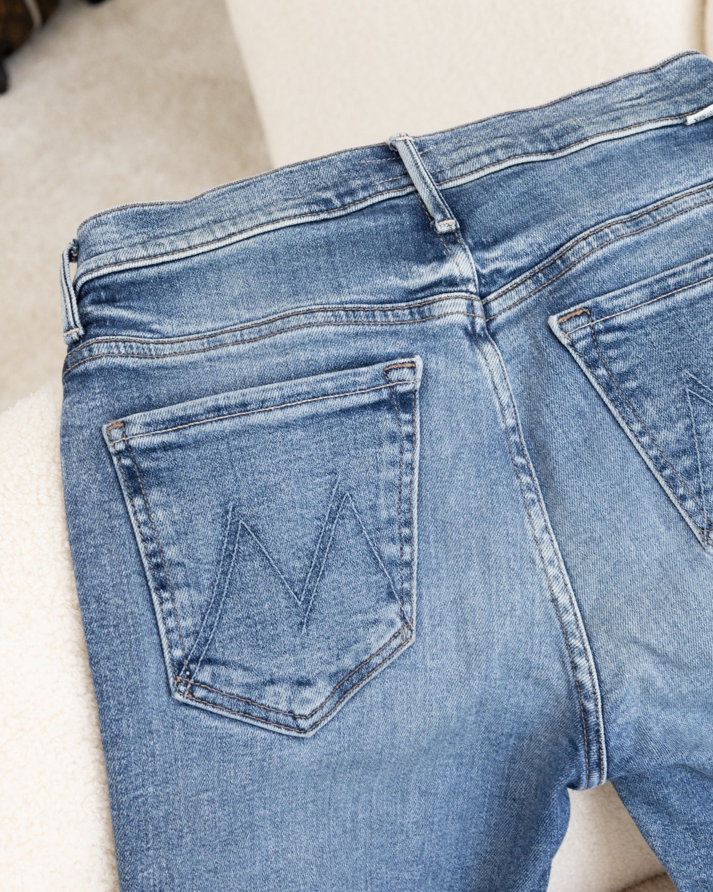 MOTHER Jeans 34 - THE VOG CLOSET